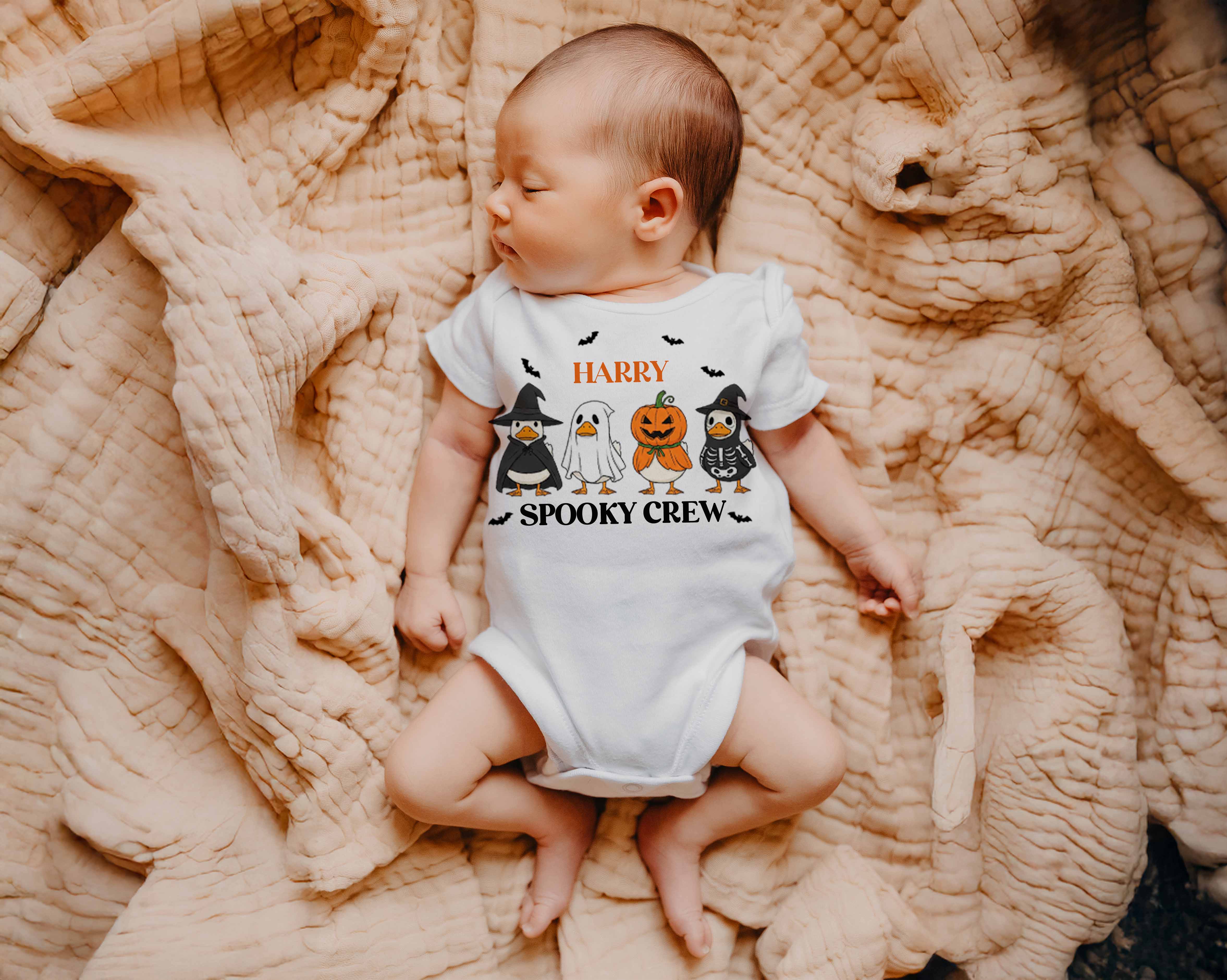 Matching Halloween Outfit for Mom and Baby – Spooky Crew Bodysuit and T-Shirt Set – Personalised Family Halloween Shirts
