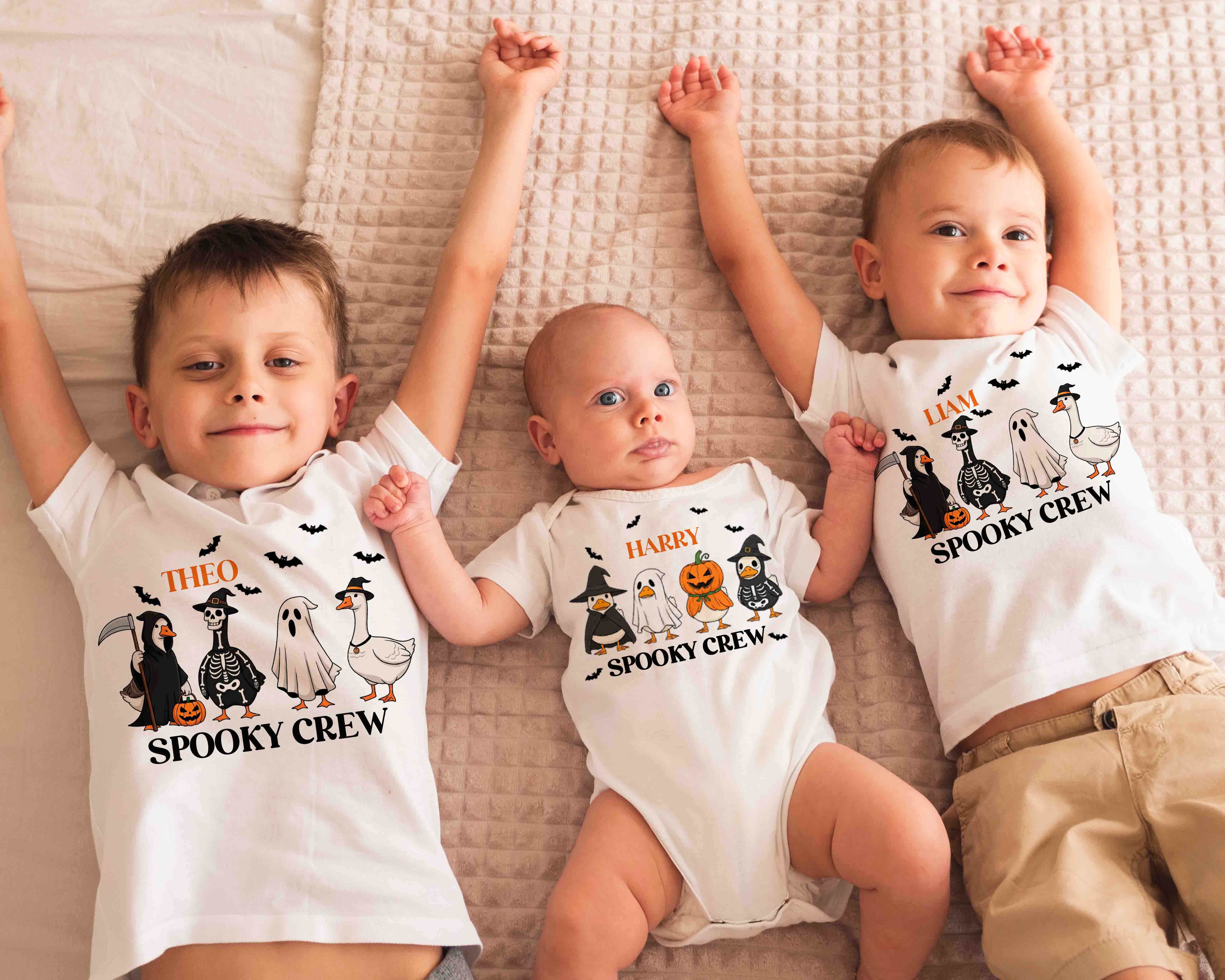 Matching Halloween Outfit for Mom and Baby – Spooky Crew Bodysuit and T-Shirt Set – Personalised Family Halloween Shirts